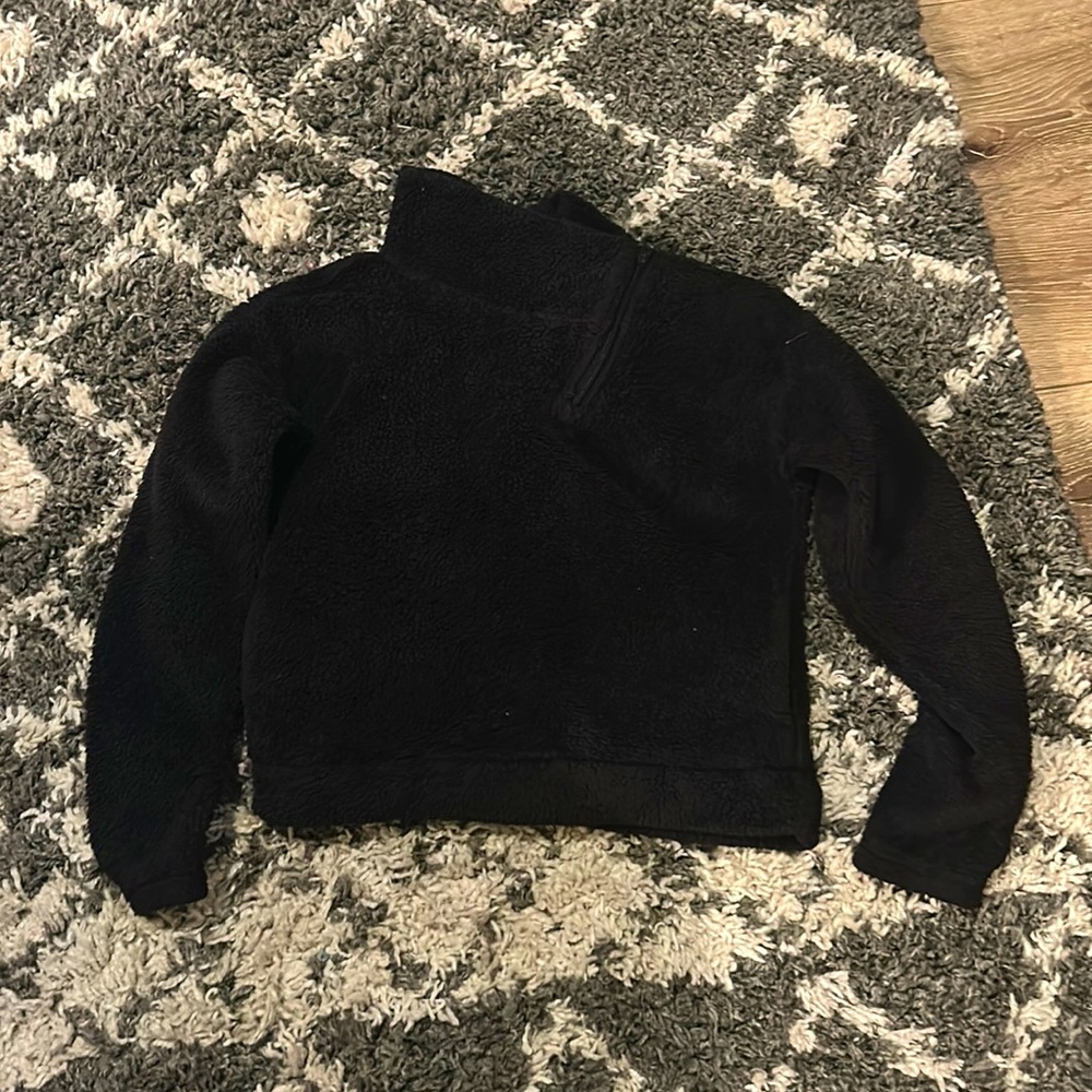 Youth girls fluffy sweater, black
